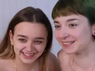 AnnisHaler's Live Sex Cam Show