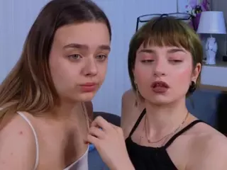 AnnisHaler's Live Sex Cam Show
