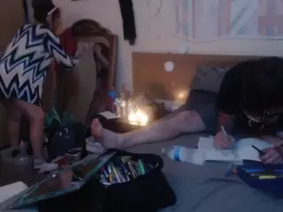 Dazyup4's Live Sex Cam Show