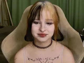 EricaMoon's Live Sex Cam Show