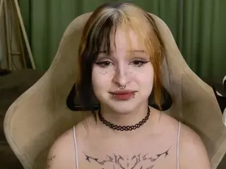 EricaMoon's Live Sex Cam Show