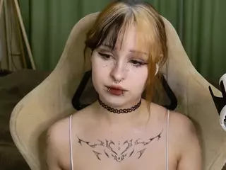 EricaMoon's Live Sex Cam Show