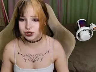 EricaMoon's Live Sex Cam Show