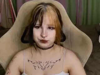 EricaMoon's Live Sex Cam Show