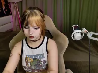EricaMoon's Live Sex Cam Show