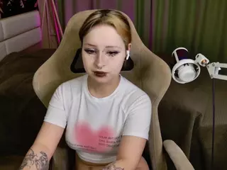 EricaMoon's Live Sex Cam Show