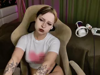 EricaMoon's Live Sex Cam Show