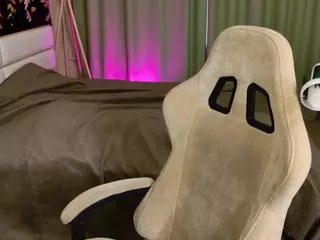 EricaMoon's Live Sex Cam Show