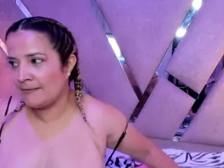 GrettaBelli's Live Sex Cam Show