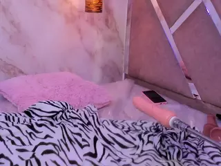 GrettaBelli's Live Sex Cam Show