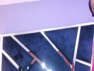 GrettaBelli's Live Sex Cam Show