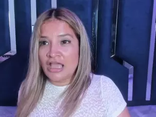 GrettaBelli's Live Sex Cam Show