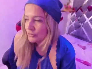 GrettaBelli's Live Sex Cam Show
