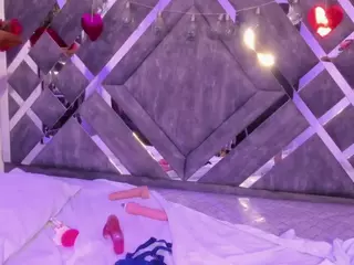 GrettaBelli's Live Sex Cam Show