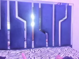 GrettaBelli's Live Sex Cam Show