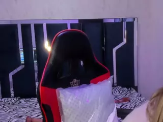 GrettaBelli's Live Sex Cam Show