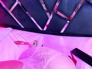 GrettaBelli's Live Sex Cam Show