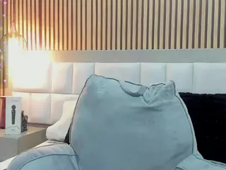 isabelacollins's Live Sex Cam Show