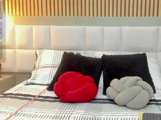 isabelacollins's Live Sex Cam Show