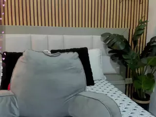 isabelacollins's Live Sex Cam Show