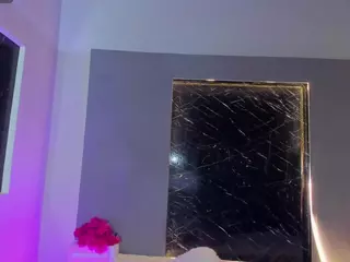 Jasmine Bella's Live Sex Cam Show
