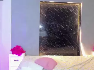 Jasmine Bella's Live Sex Cam Show