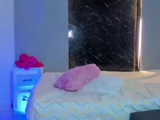 Jasmine Bella's Live Sex Cam Show