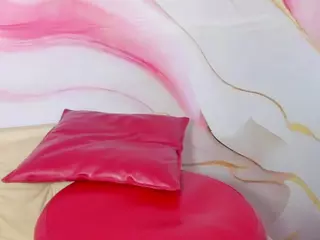 LindaBaarna's Live Sex Cam Show