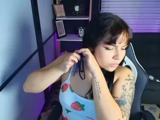 naomyBuster's Live Sex Cam Show