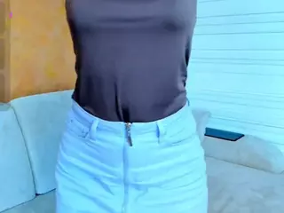 Arletta's Live Sex Cam Show