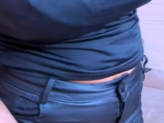Arletta's Live Sex Cam Show