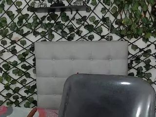 rouss-0's Live Sex Cam Show