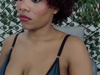 rouss-0's Live Sex Cam Show