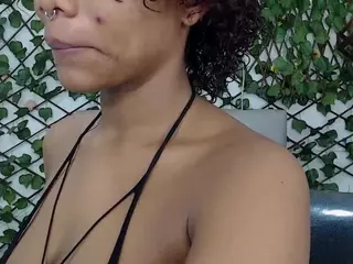 rouss-0's Live Sex Cam Show