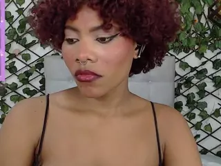 rouss-0's Live Sex Cam Show