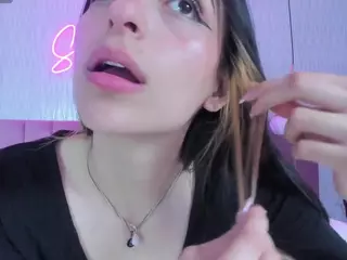 SCRETTVELVEET's Live Sex Cam Show