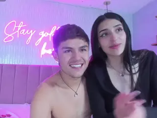 SCRETTVELVEET's Live Sex Cam Show