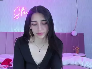 SCRETTVELVEET's Live Sex Cam Show