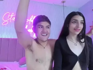 SCRETTVELVEET's Live Sex Cam Show