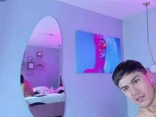 SCRETTVELVEET's Live Sex Cam Show
