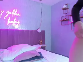 SCRETTVELVEET's Live Sex Cam Show