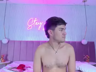 SCRETTVELVEET's Live Sex Cam Show