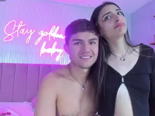 SCRETTVELVEET's Live Sex Cam Show