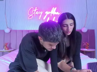 SCRETTVELVEET's Live Sex Cam Show