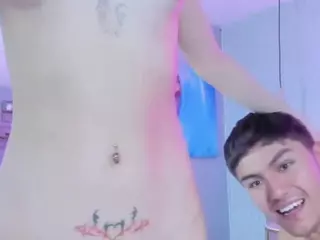 SCRETTVELVEET's Live Sex Cam Show