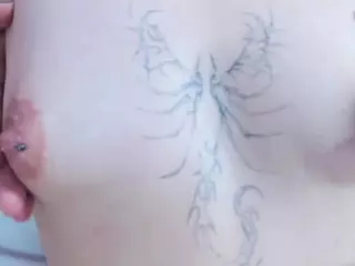 SCRETTVELVEET's Live Sex Cam Show