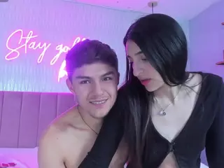 secretvelvetfx's Live Sex Cam Show