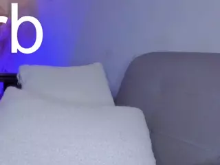 cuttehanna18's Live Sex Cam Show