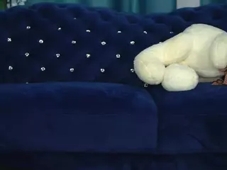 GoldenAmberX's Live Sex Cam Show