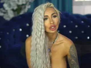 GoldenAmberX's Live Sex Cam Show